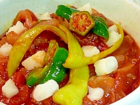 トマト煮込みの夏野菜盛り